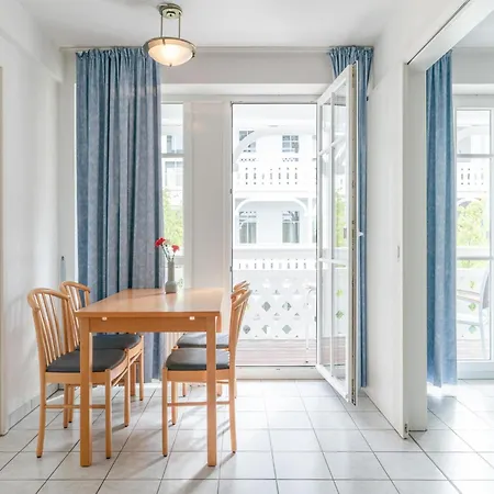 Moderne Nahe Apartment